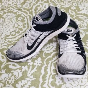Nike Free Flyknit 4.0 Sz 10.5 Sneakers Black White